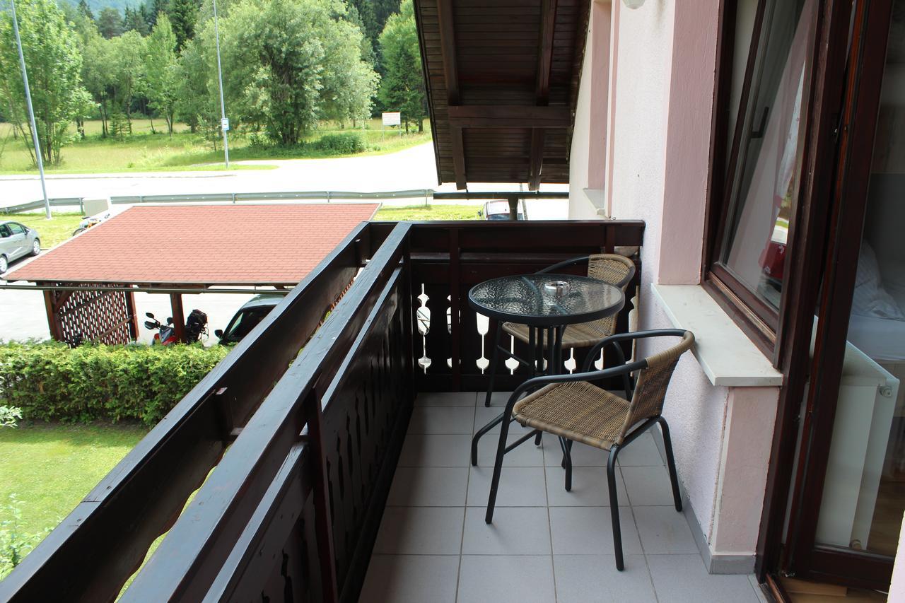 Guesthouse Veranda 모스트라나 외부 사진